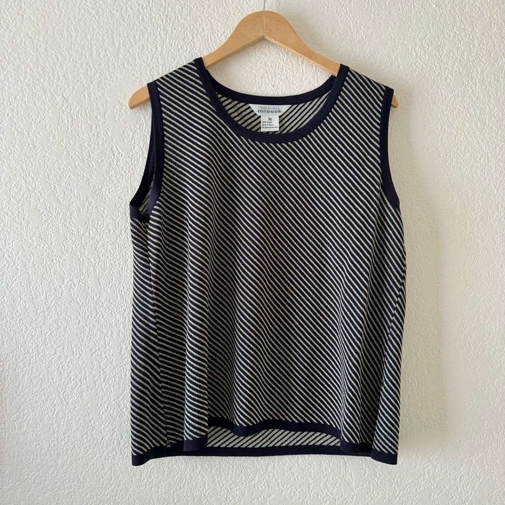 Misook blue & Metallic Shell Top